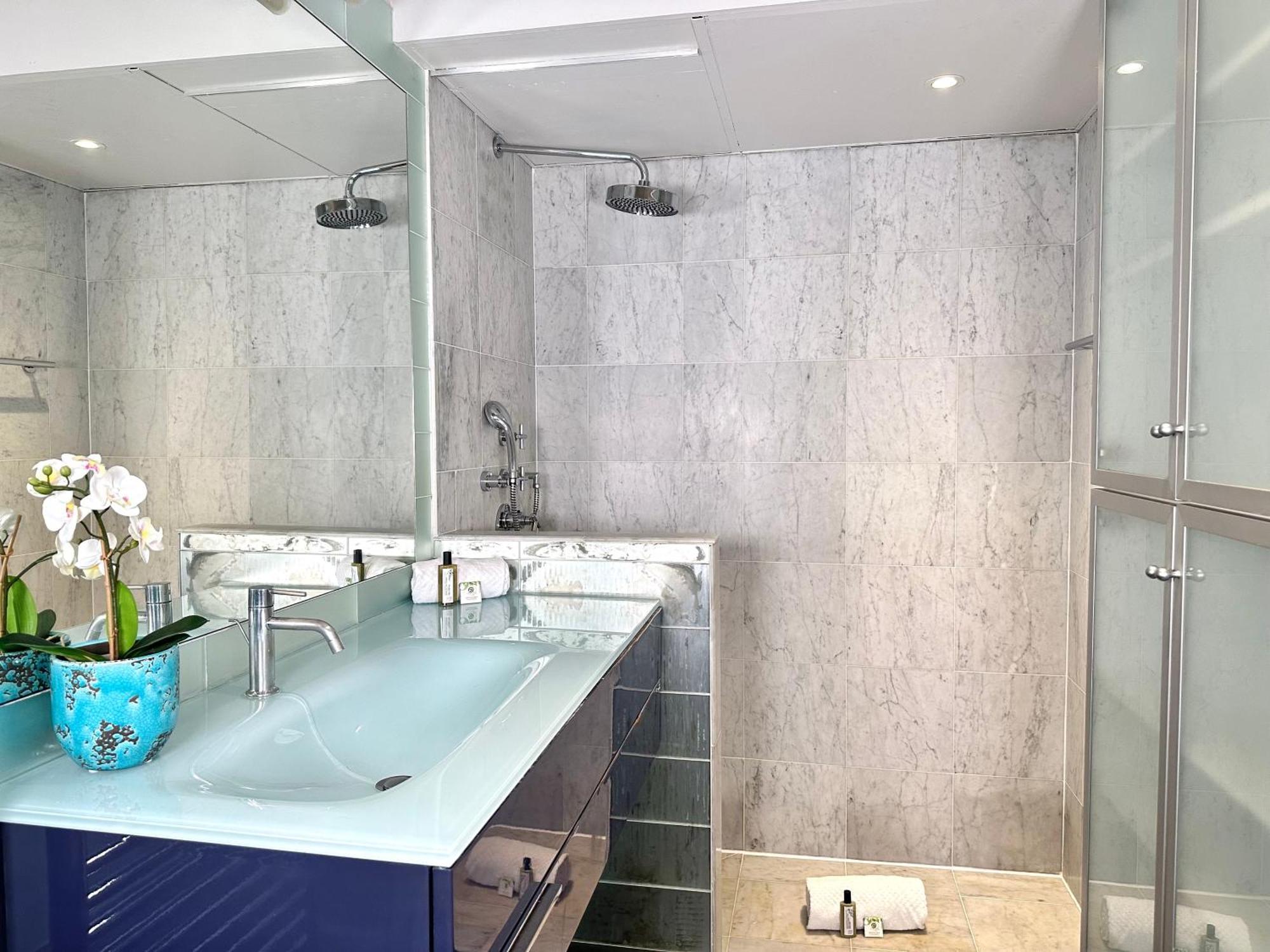 Luxurious Flat In Saint-Germain-Des-Pres Apartment ปารีส ภายนอก รูปภาพ