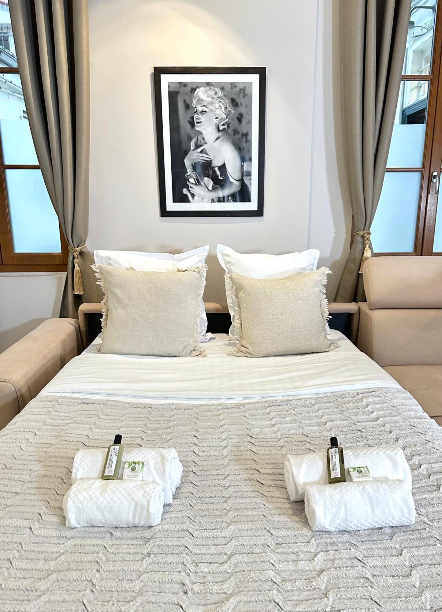 Luxurious Flat In Saint-Germain-Des-Pres Apartment ปารีส ภายนอก รูปภาพ