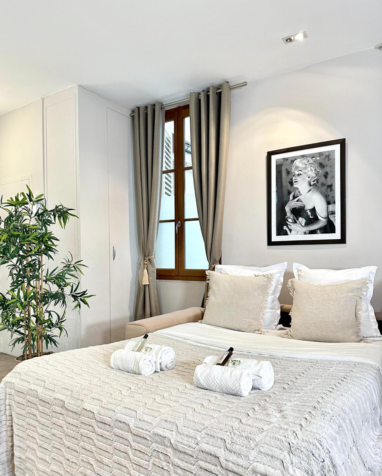 Luxurious Flat In Saint-Germain-Des-Pres Apartment ปารีส ภายนอก รูปภาพ